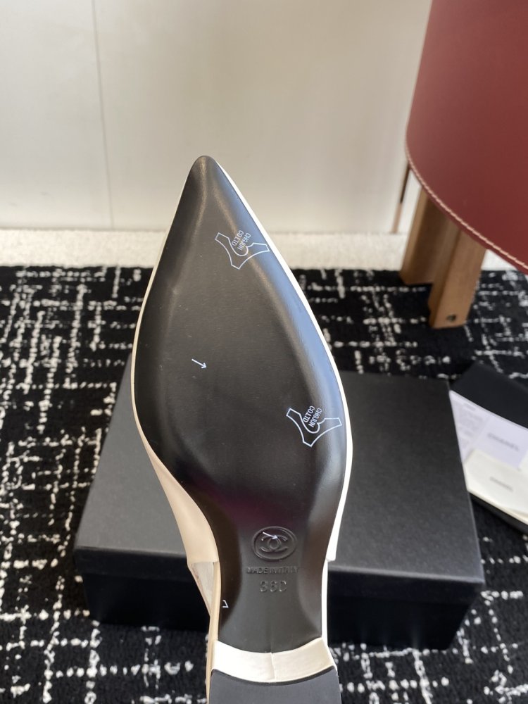 Босоножки фото 9