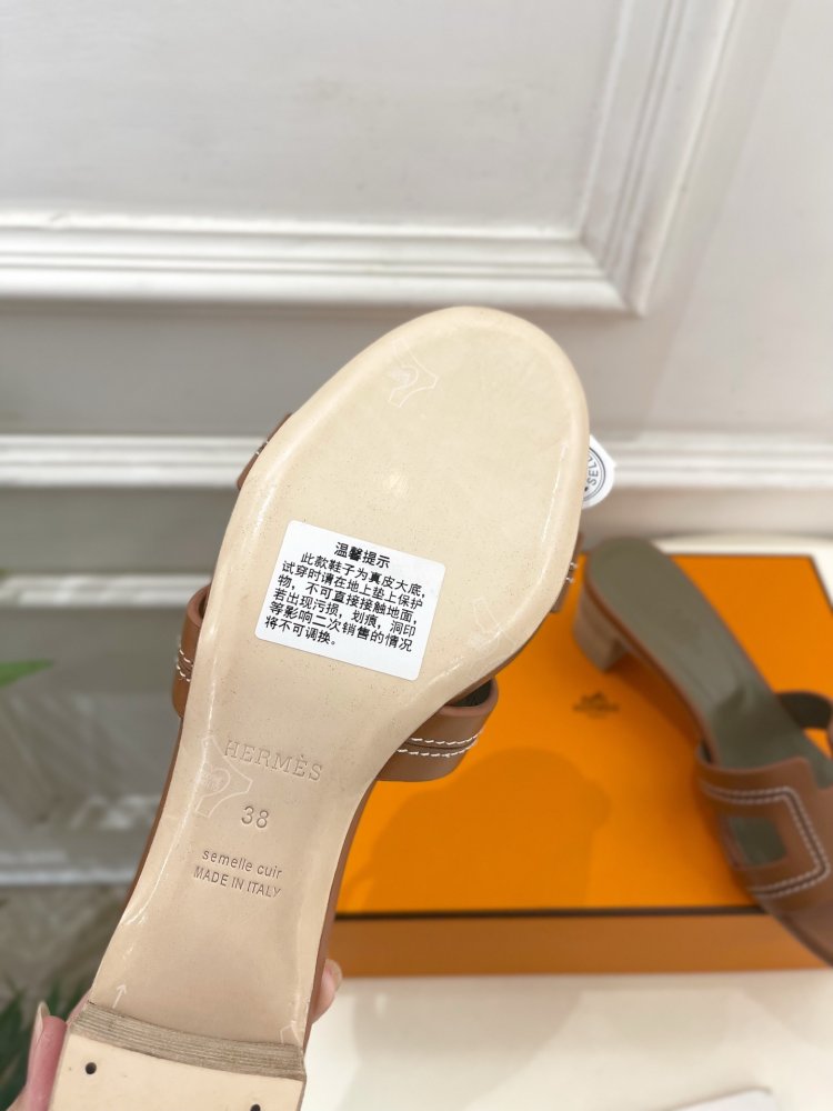 Босоножки фото 9