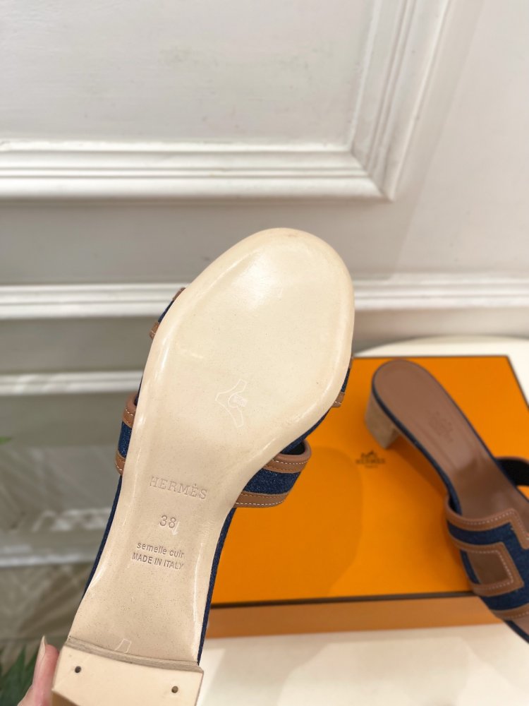 Босоножки фото 9