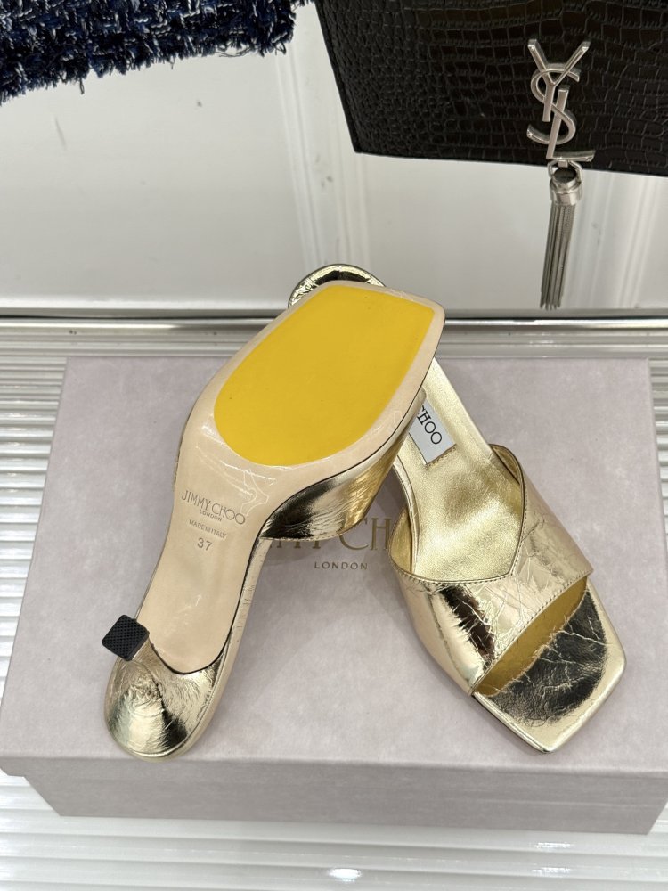 Босоножки фото 9