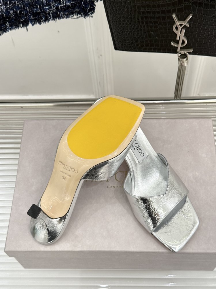 Босоножки фото 9