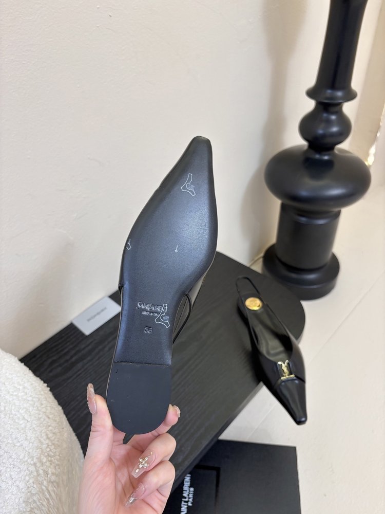 Босоніжки фото 9