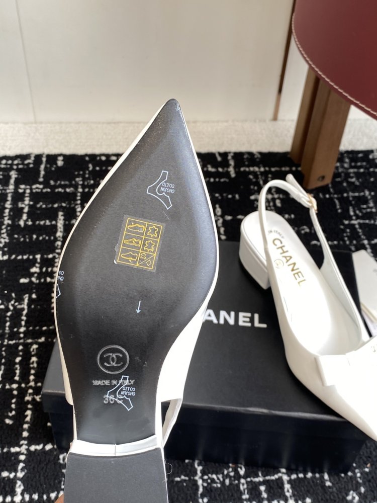 Босоніжки фото 9