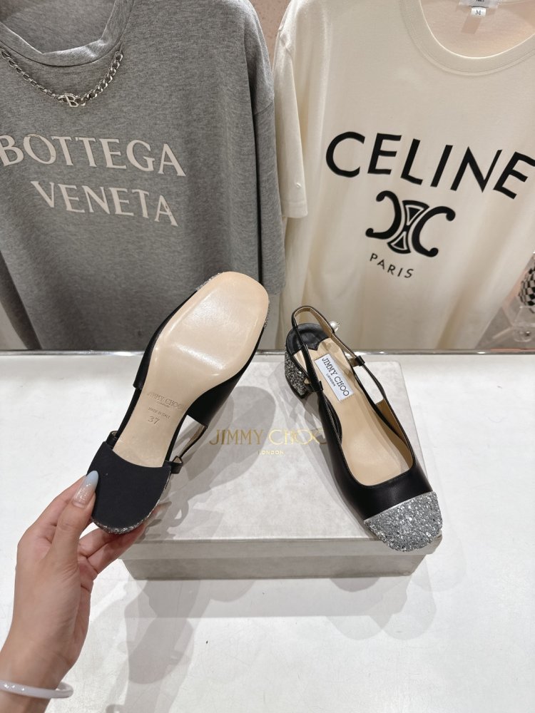 Босоножки фото 9