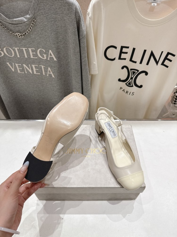 Босоножки фото 9