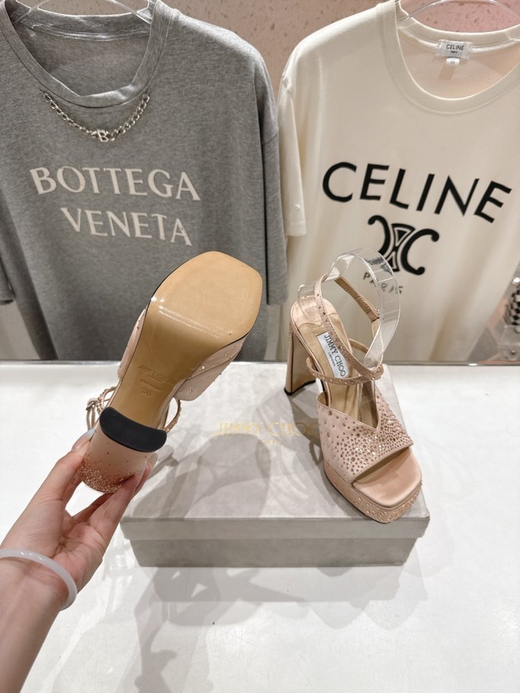 Босоножки фото 9