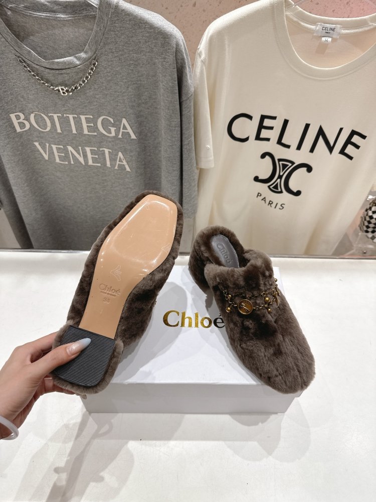 Босоножки фото 9