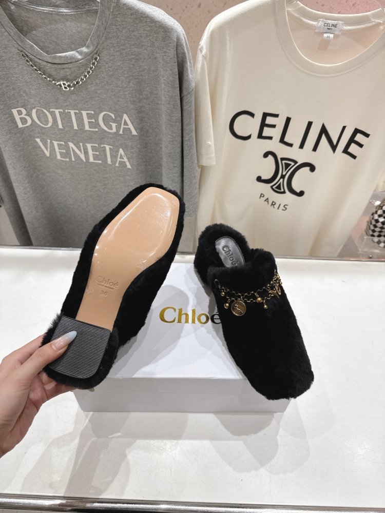 Босоножки фото 9