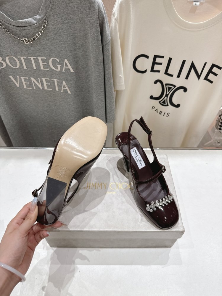 Босоножки фото 9