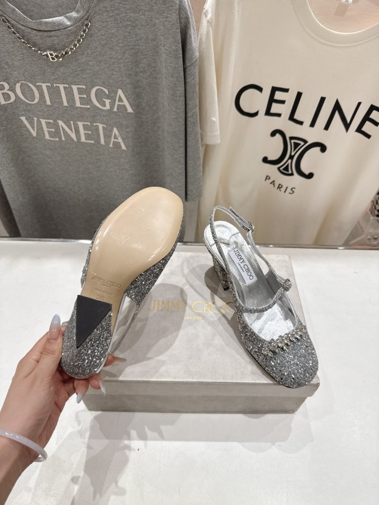 Босоножки фото 9