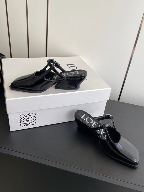 Босоножки фото 9