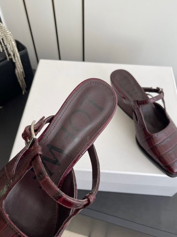 Босоножки фото 9