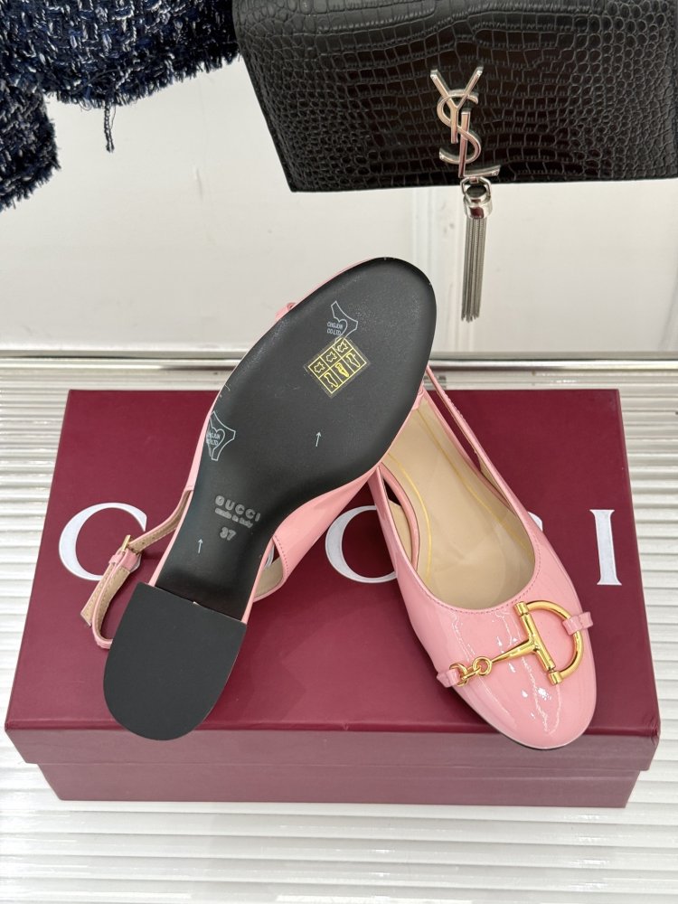 Босоножки фото 9