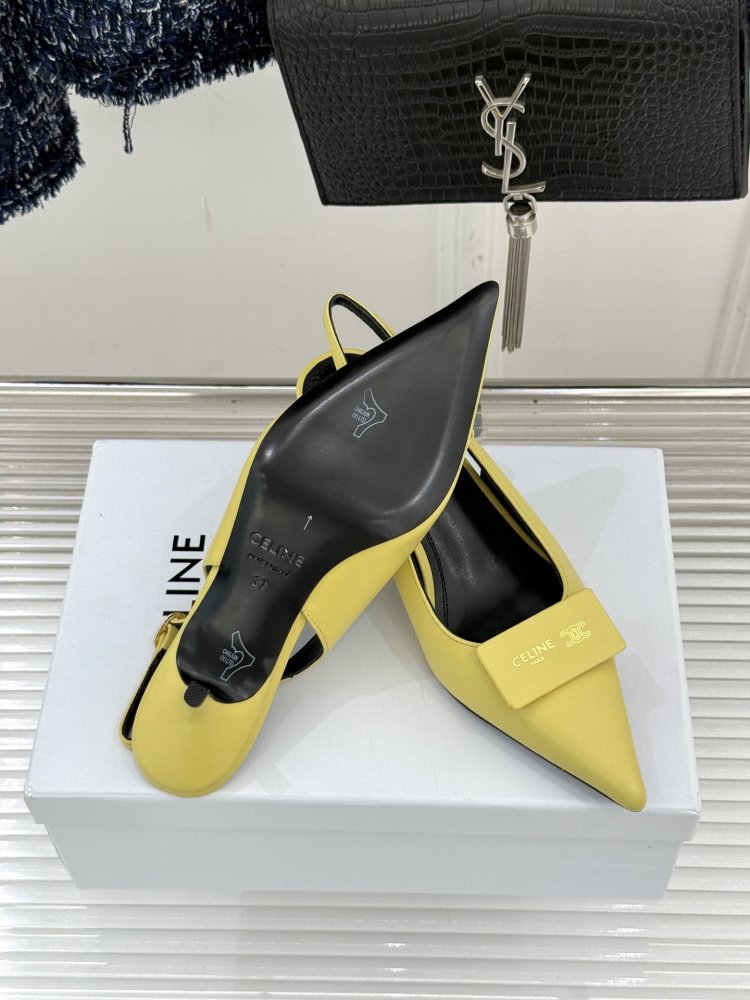 Босоножки фото 9