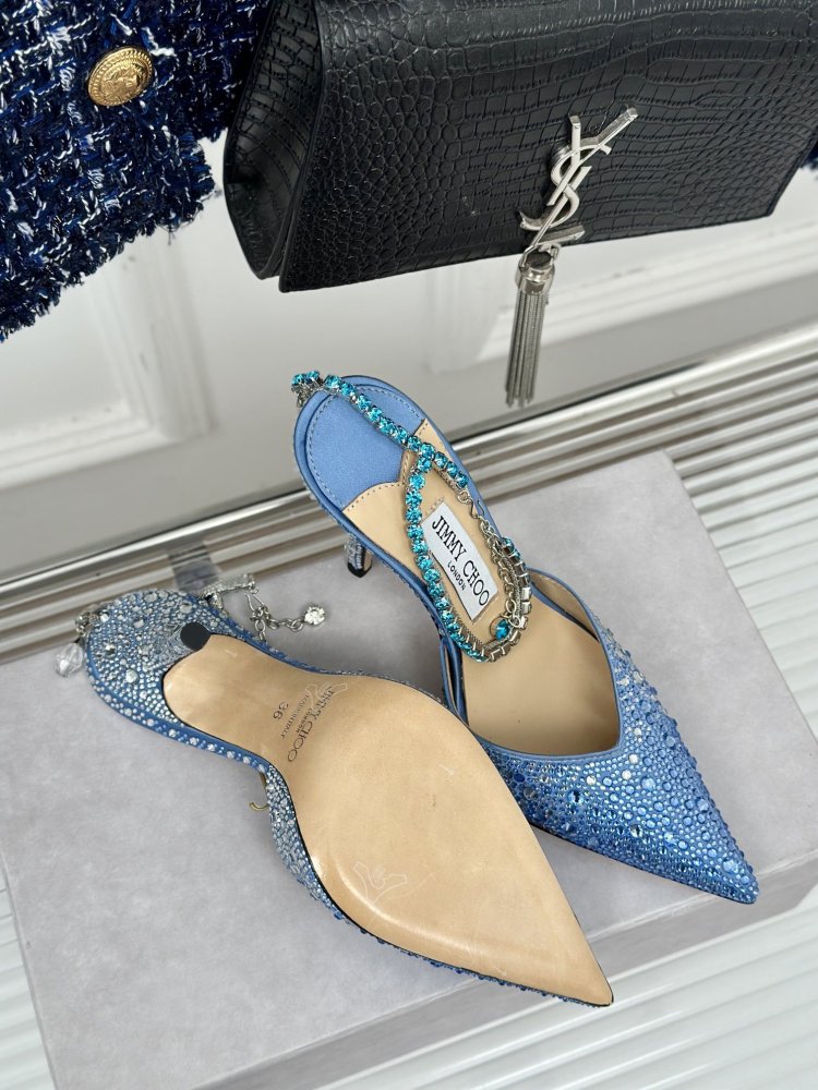 Босоножки фото 9