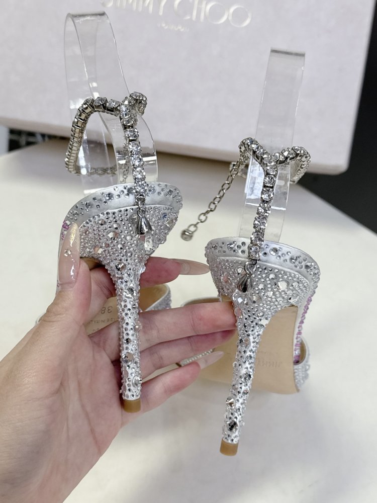 Босоножки фото 9