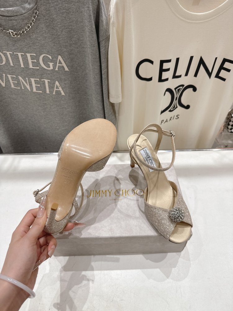 Босоножки фото 9