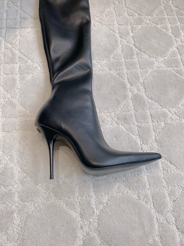 Ботфорты кожаные на шпильке фото 2