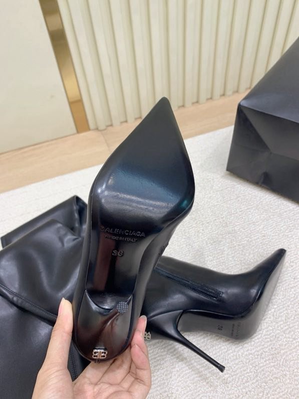 Ботфорты на шпильке фото 3