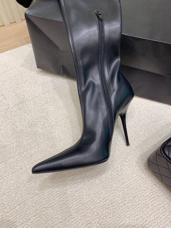 Ботфорты на шпильке фото 5