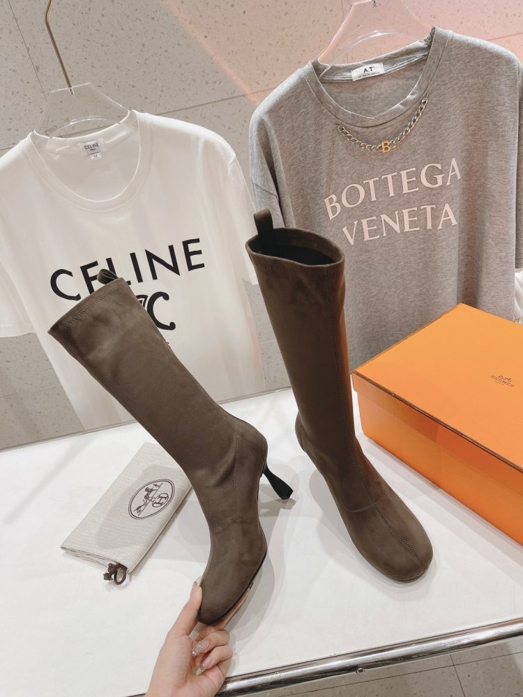 Ботфорти на високому підборах фото 3