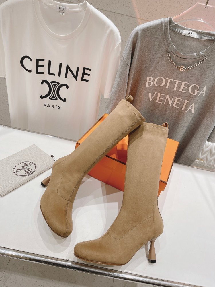 Ботфорти на високому підборах фото 5