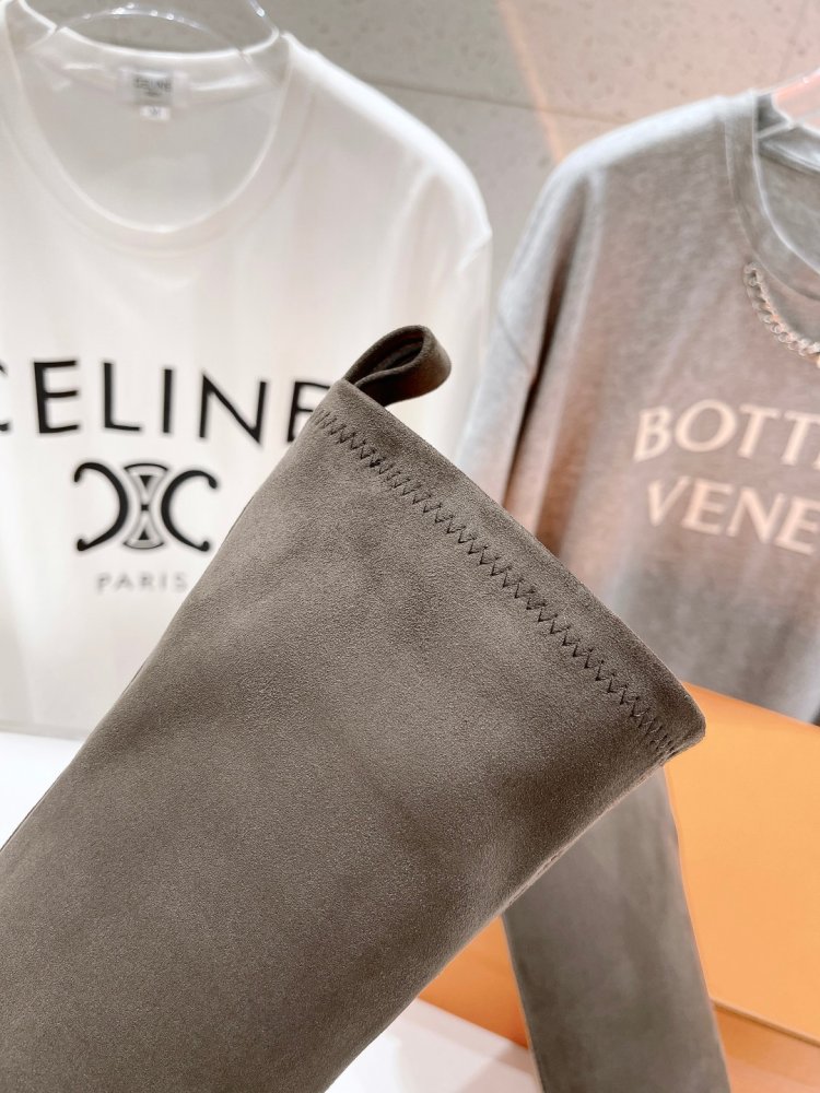 Ботфорти на високому підборах фото 6