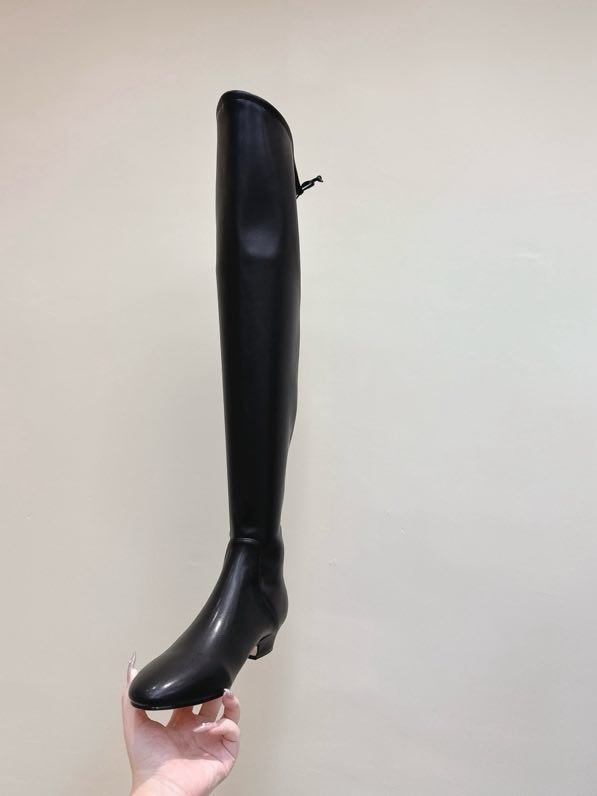 Ботфоры кожаные на квадратном каблуке фото 6