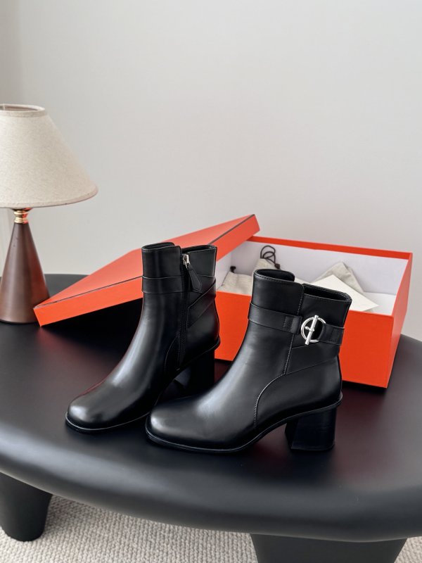 Ботильоны Hermes Kelly кожаные с пряжкой