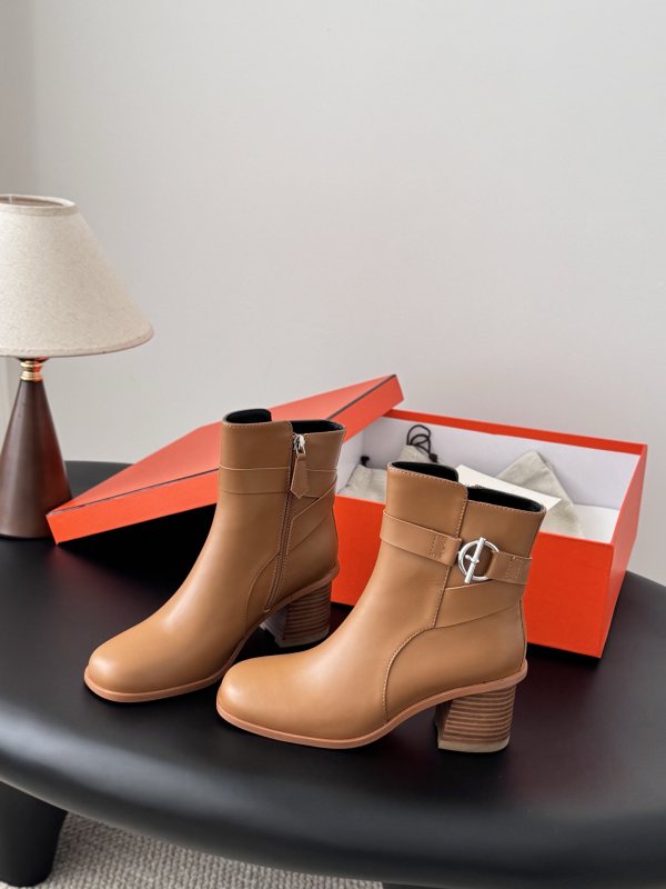 Ботильоны Hermes Kelly кожаные с пряжкой