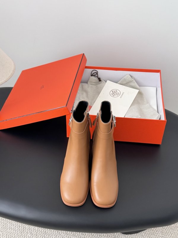 Ботильоны Hermes Kelly кожаные с пряжкой фото 2