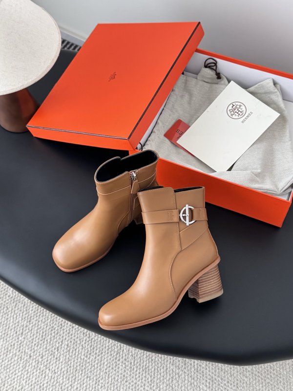 Ботильоны Hermes Kelly кожаные с пряжкой фото 3