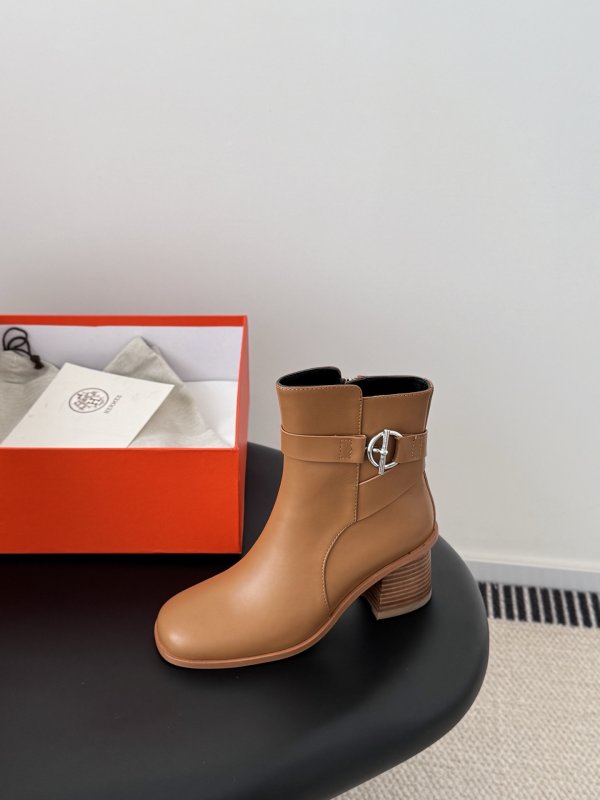 Ботильоны Hermes Kelly кожаные с пряжкой фото 5