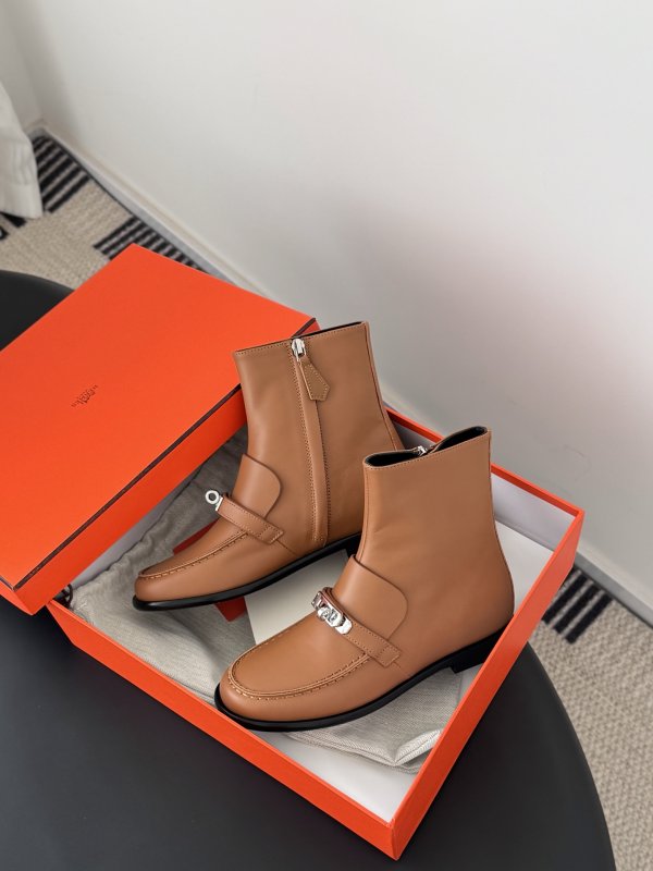 Ботильоны Hermes Kelly кожаные с пряжкой фото 8