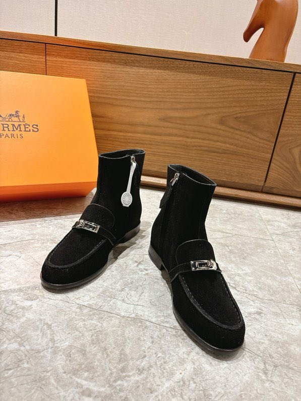 Ankle boots Kelly on flat soled from buckle фото 2