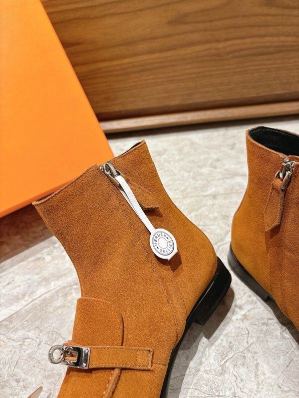 Ботильоны Kelly на плоской подошве с пряжкой фото 2