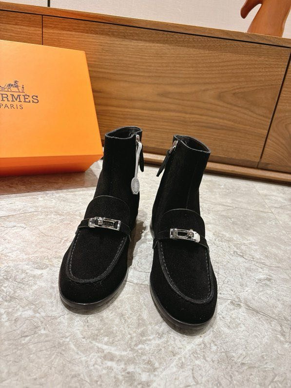 Ankle boots Kelly on flat soled from buckle фото 3