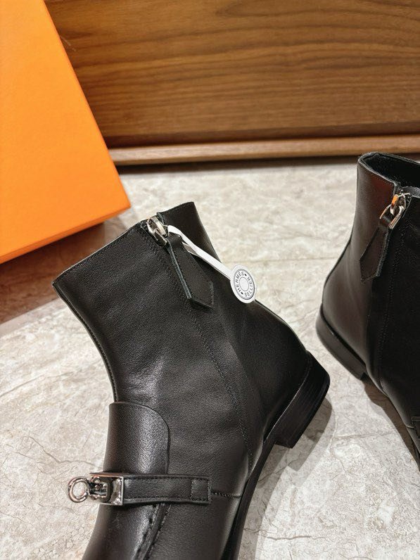 Ботильоны Kelly на плоской подошве с пряжкой фото 5