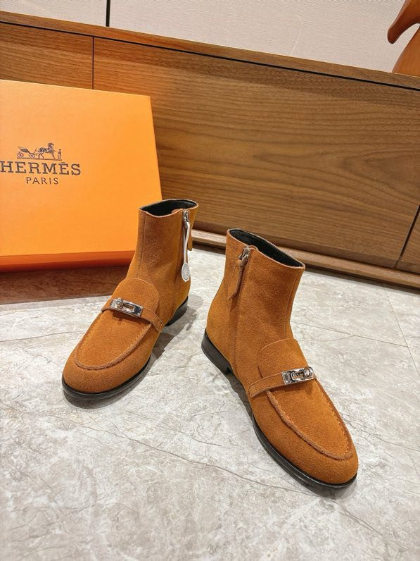 Ботильоны Kelly на плоской подошве с пряжкой фото 5