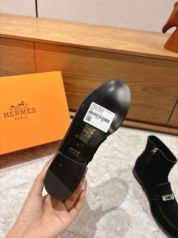 Ankle boots Kelly on flat soled from buckle фото 6