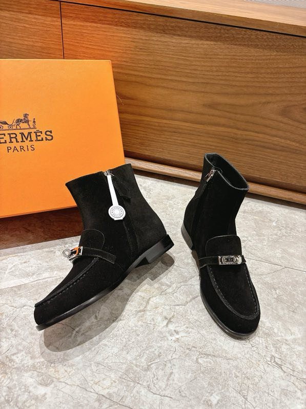 Ankle boots Kelly on flat soled from buckle фото 7