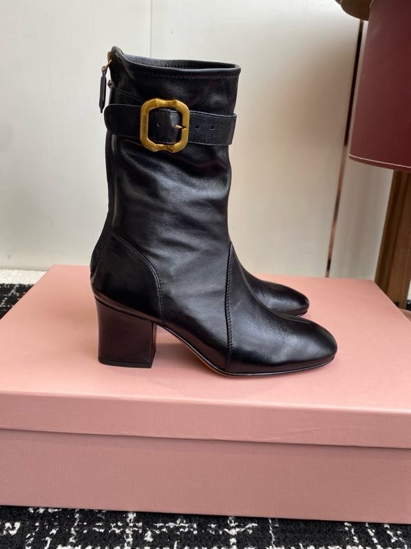 Ботильйони шкіряні жіночі