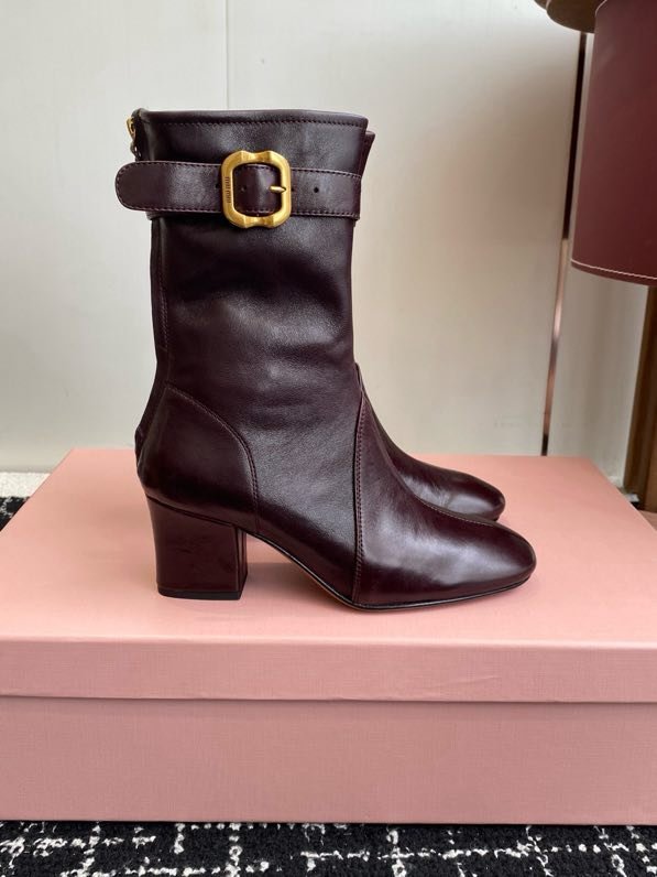 Ankle boots leather women's