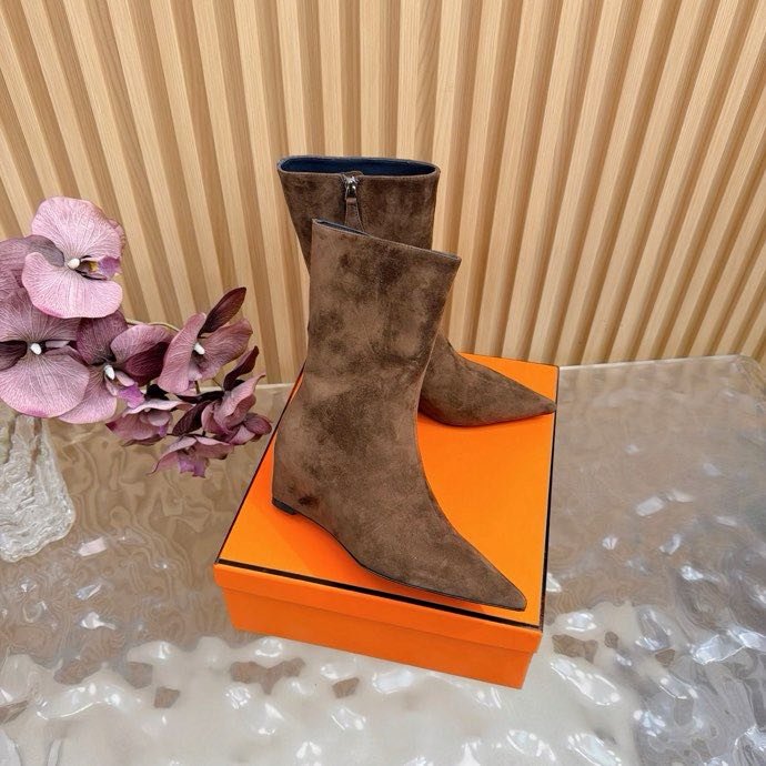 Ankle boots leather women's