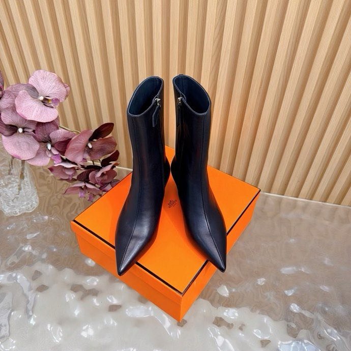 Ankle boots leather women's фото 3