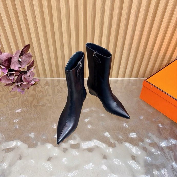 Ankle boots leather women's фото 4