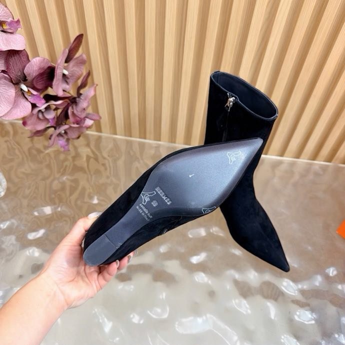 Ankle boots leather women's фото 6