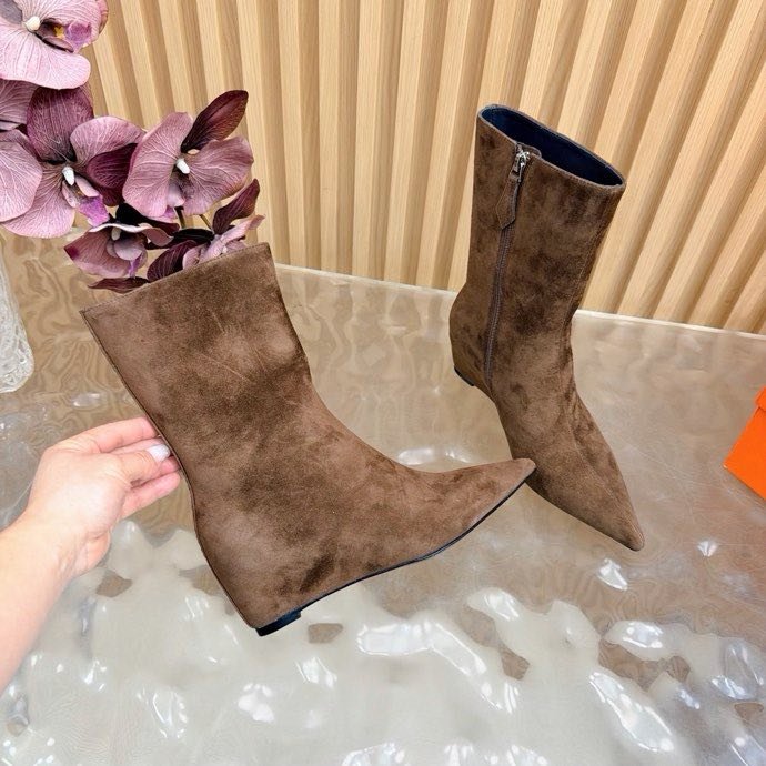 Ankle boots leather women's фото 7