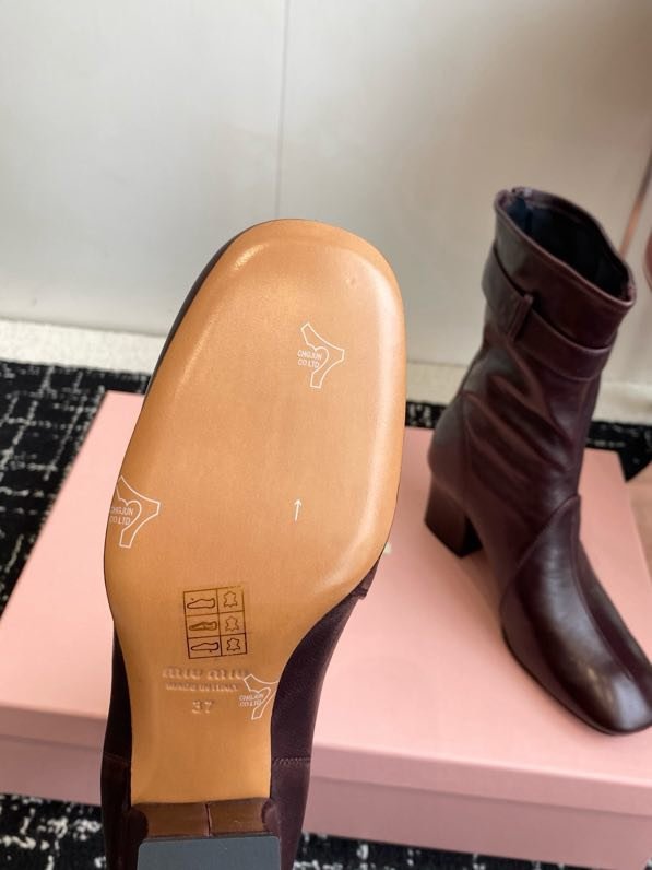 Ankle boots leather women's фото 9