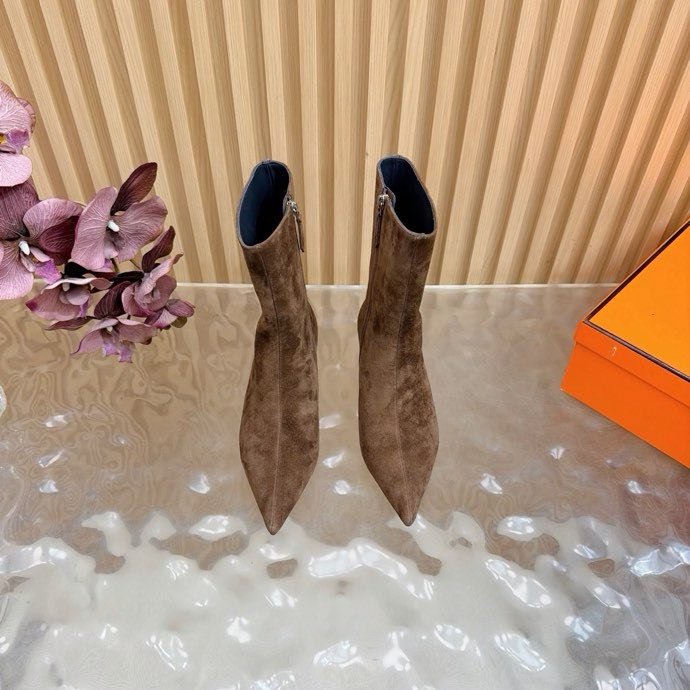 Ankle boots leather women's фото 9